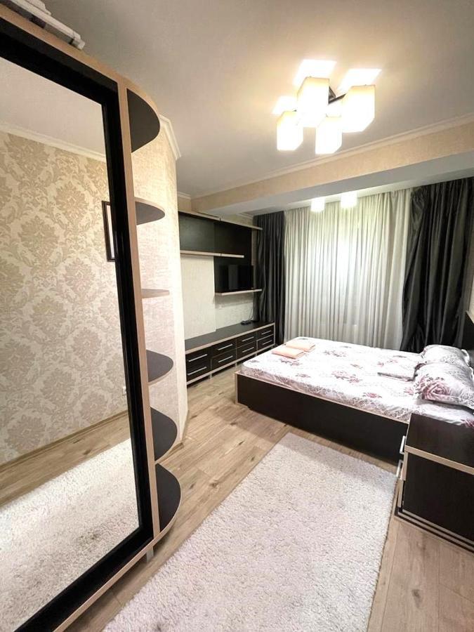 Large Apartment !!!Ciuflea Str. Кишинёв Экстерьер фото